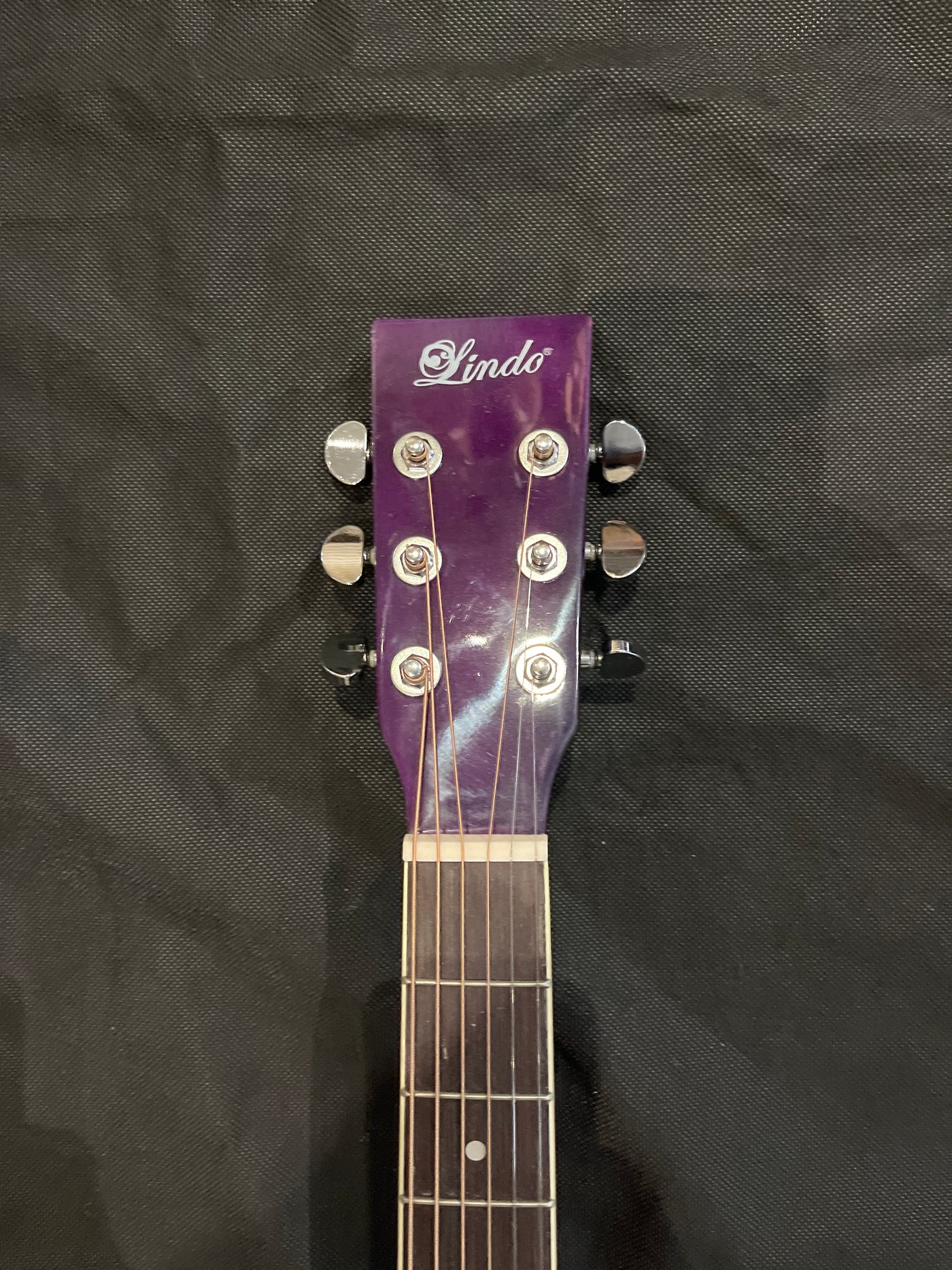 Acoustic guitar with Cutaway, Purple, Used - FF30B