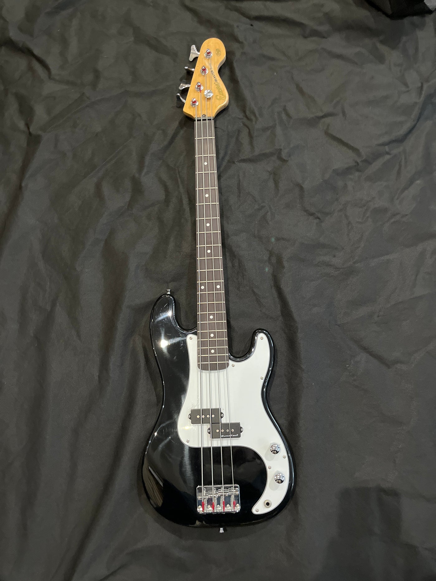 Blaster 3/4 Size Bass Guitar, Black, Used - FF83A