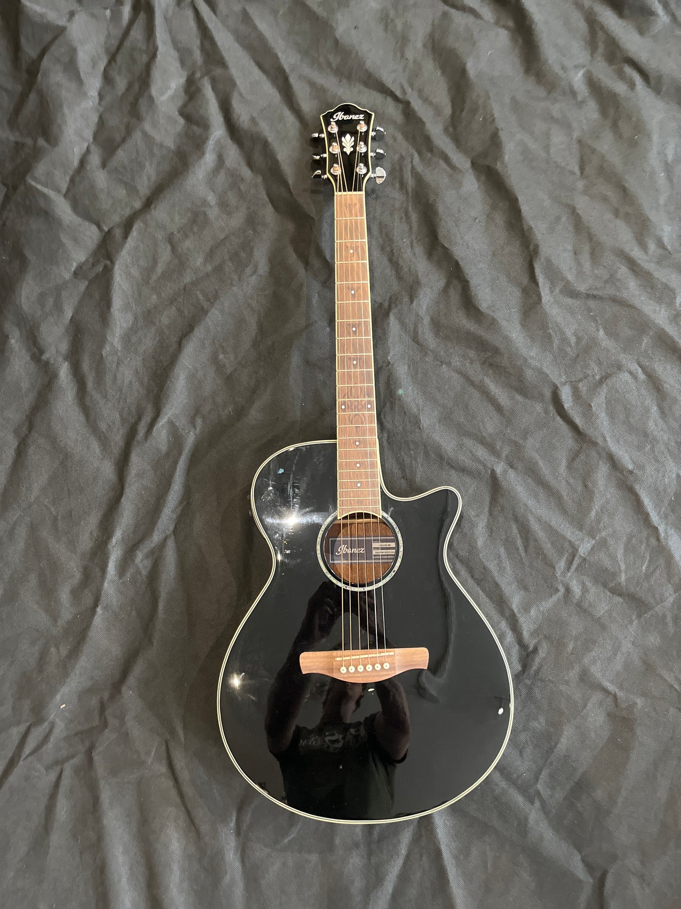 AEG10II-BLK Slimline Electro-Acoustic Black, used - FF43